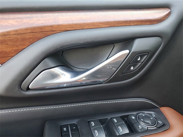 Used 2023 GMC Yukon Denali Ultimate image 25
