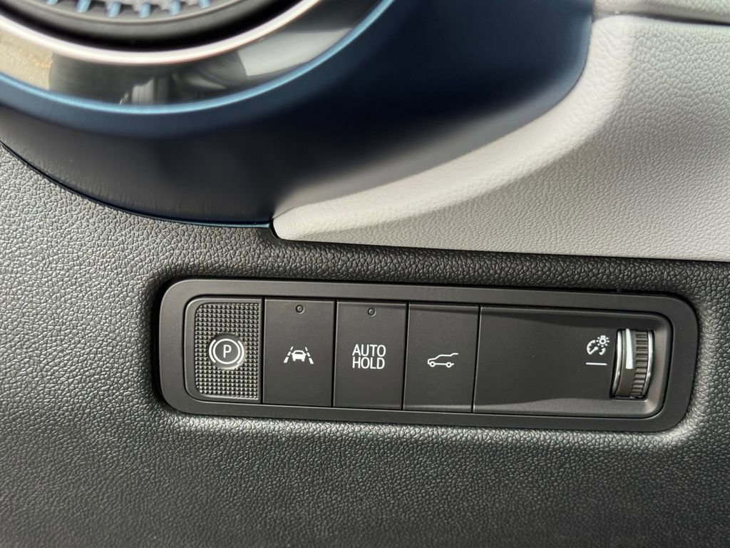 New 2026 Chevrolet Equinox EV LT image 19