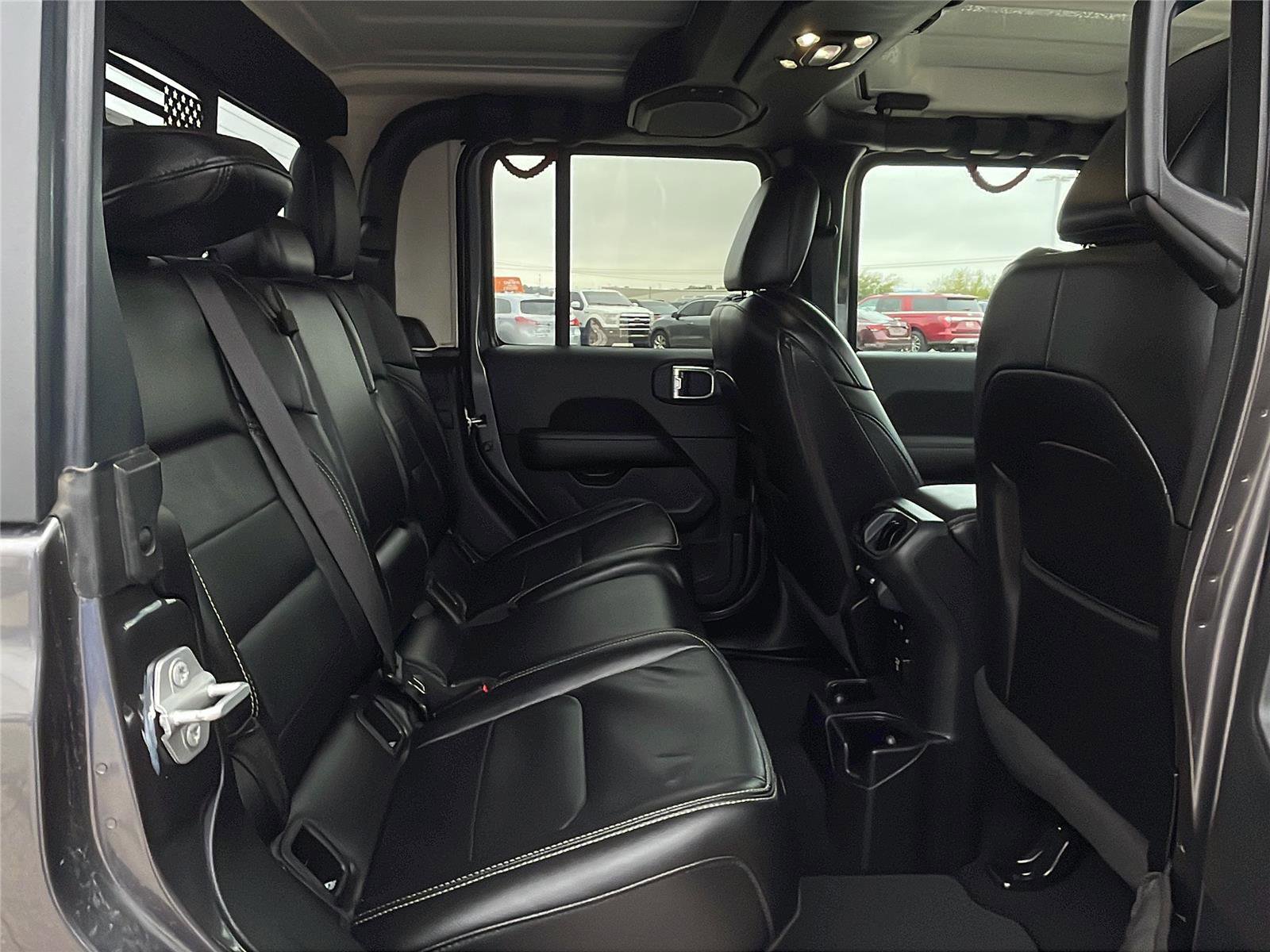 Used 2021 Jeep Gladiator Overland w/ Popular Equipment Package image 16