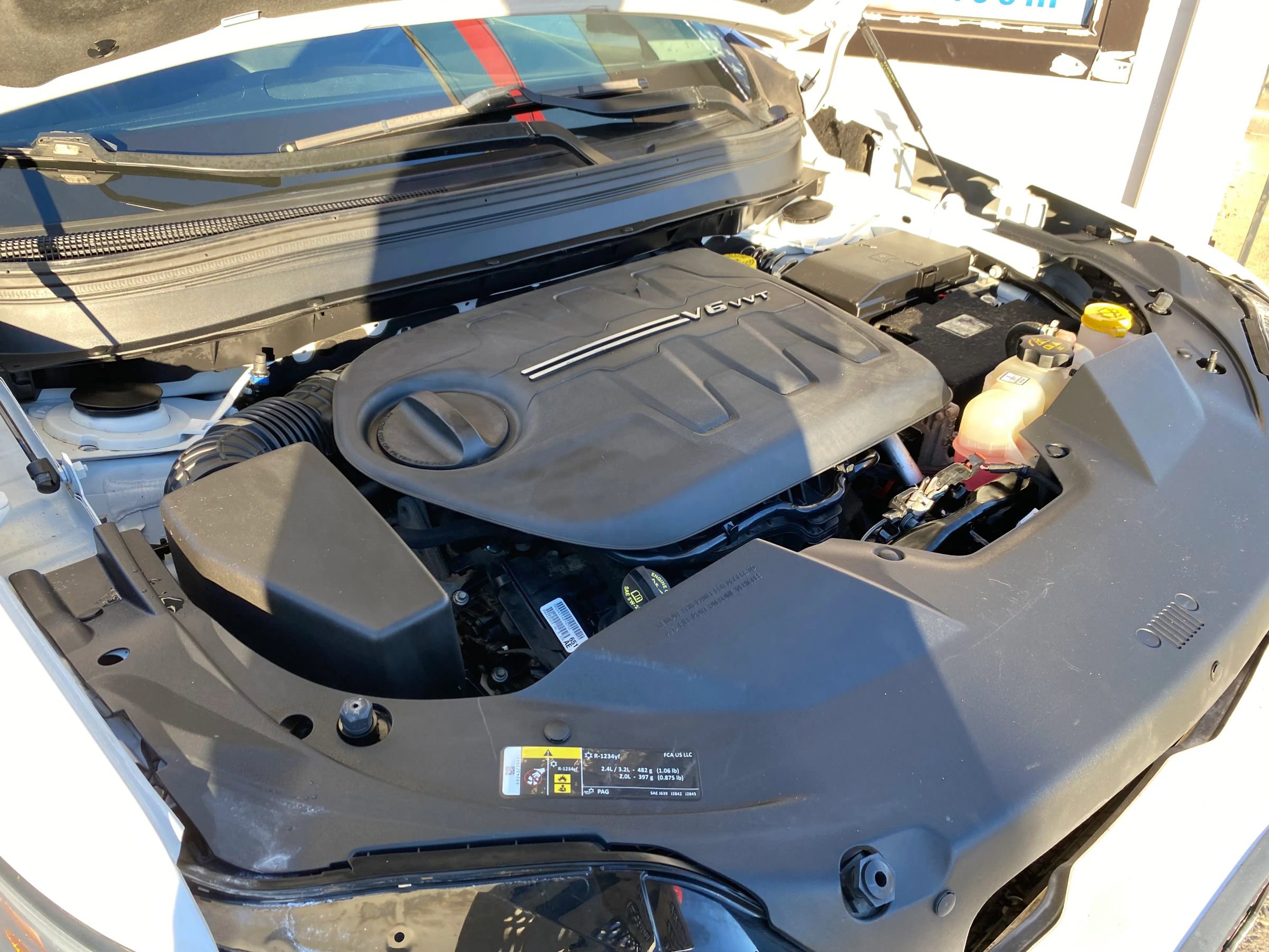 Used 2019 Jeep Cherokee Limited image 33