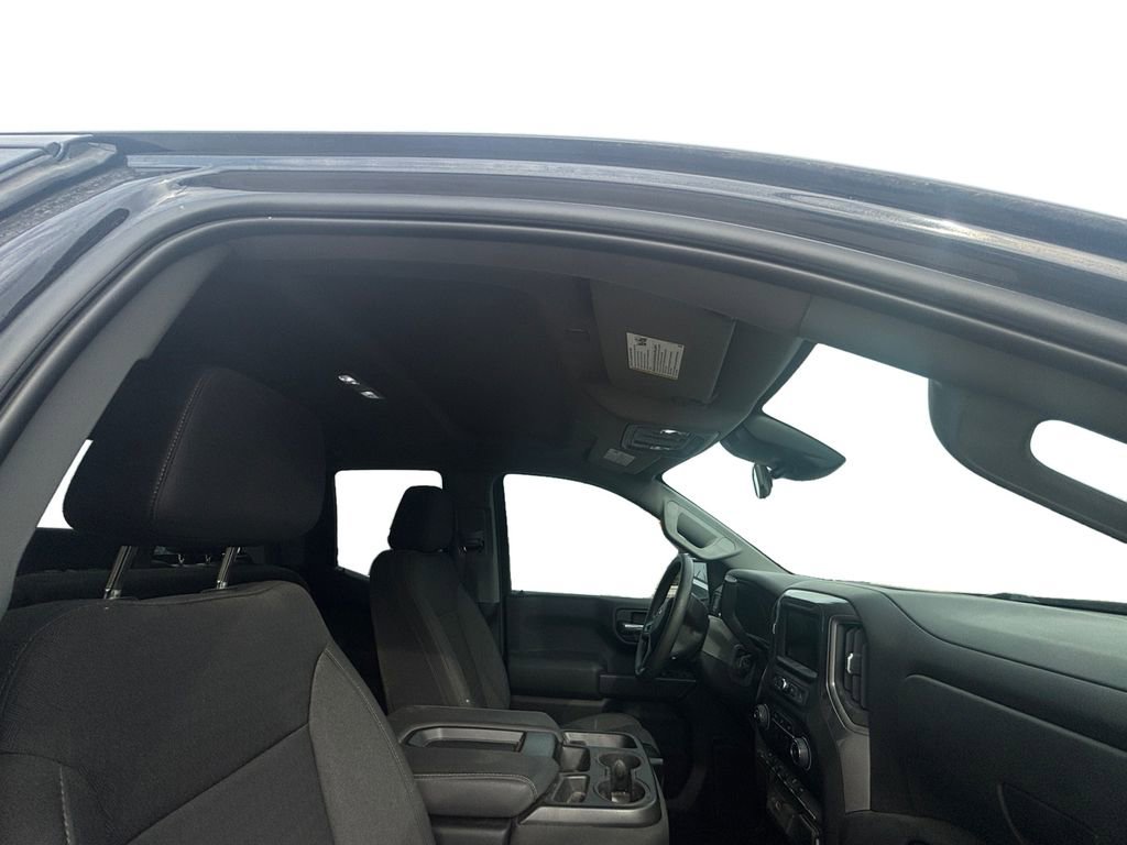 Used 2023 Chevrolet Silverado 1500 Custom image 15