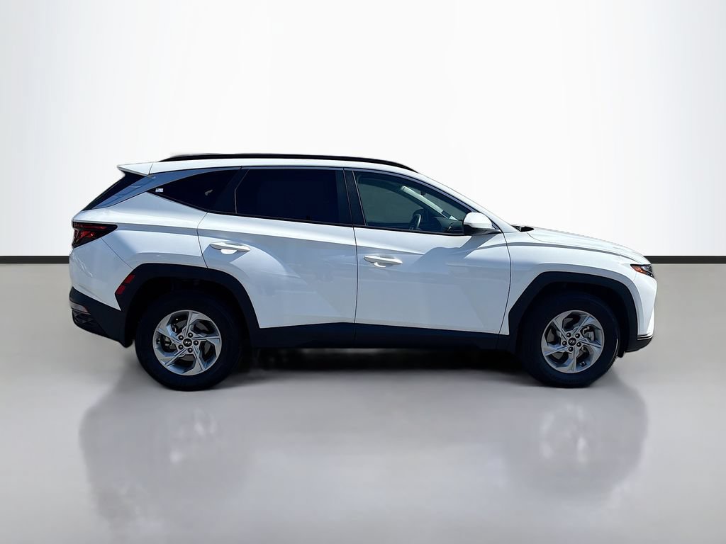 Used 2024 Hyundai Tucson SEL AWD/4WD image 2