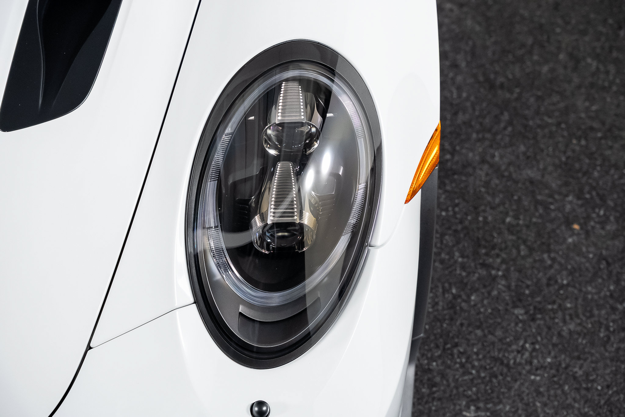 Used 2019 Porsche 911 GT3 RS RWD image 12