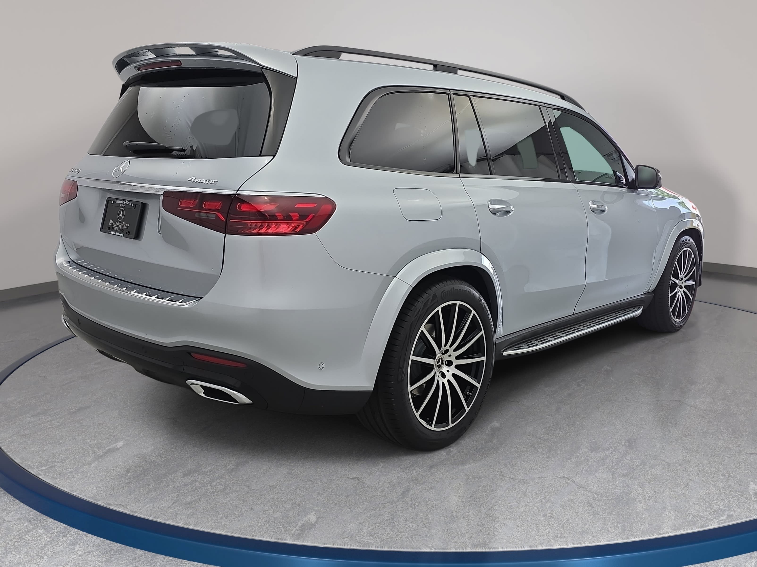 Certified 2026 Mercedes-Benz GLS 450 4MATIC image 5