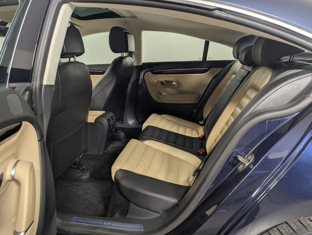 Used 2013 Volkswagen CC Lux image 22