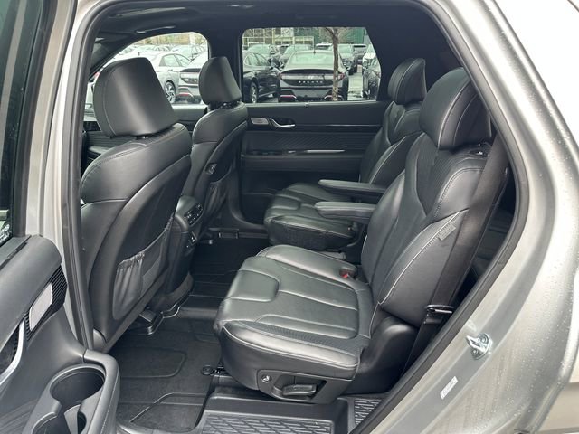 Used 2024 Hyundai Palisade Calligraphy image 21