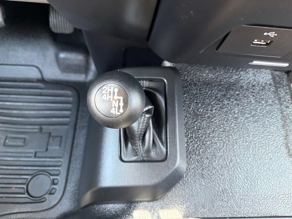 Used 2017 Ford F250 XLT AWD/4WD image 38