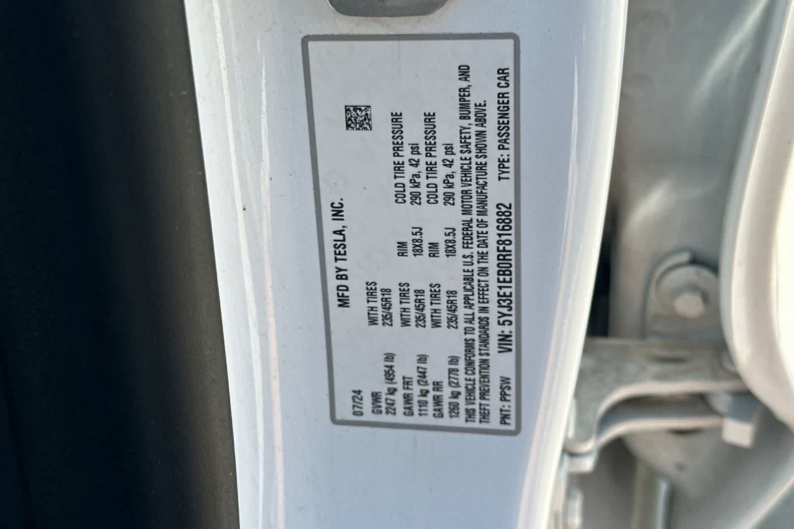 Used 2024 Tesla Model 3 Long Range AWD/4WD image 29