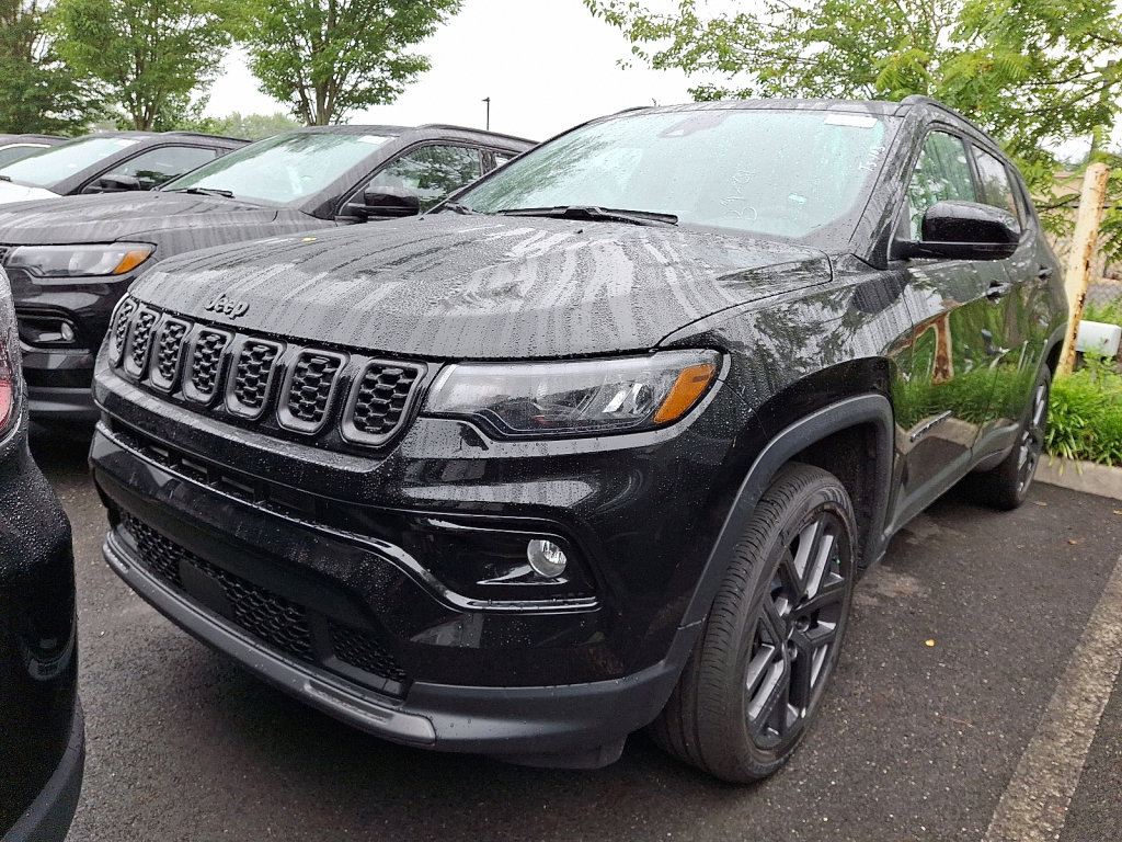 New 2025 Jeep Compass Limited w/ Sun & Sound Group