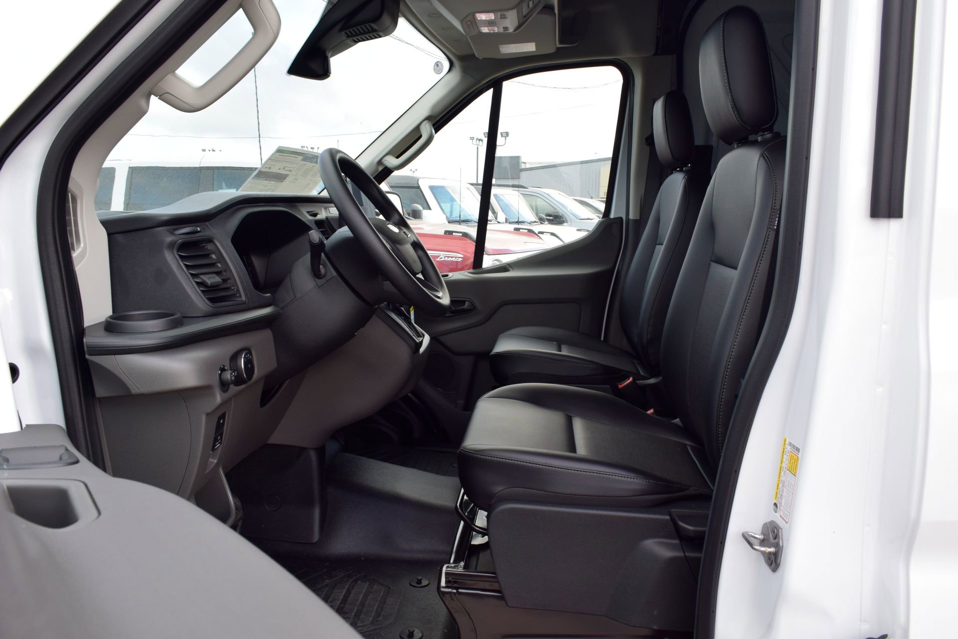 New 2026 Ford Transit 150 148 Medium Roof AWD image 18