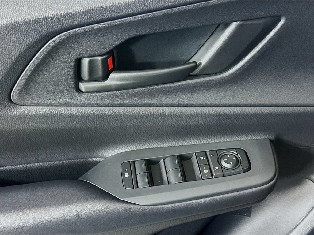 Certified 2026 Toyota Prius Plug-In Hybrid FWD image 17
