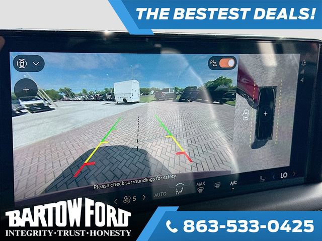 Used 2025 Lincoln Aviator 2WD w/ Jet Appearance Package image 13