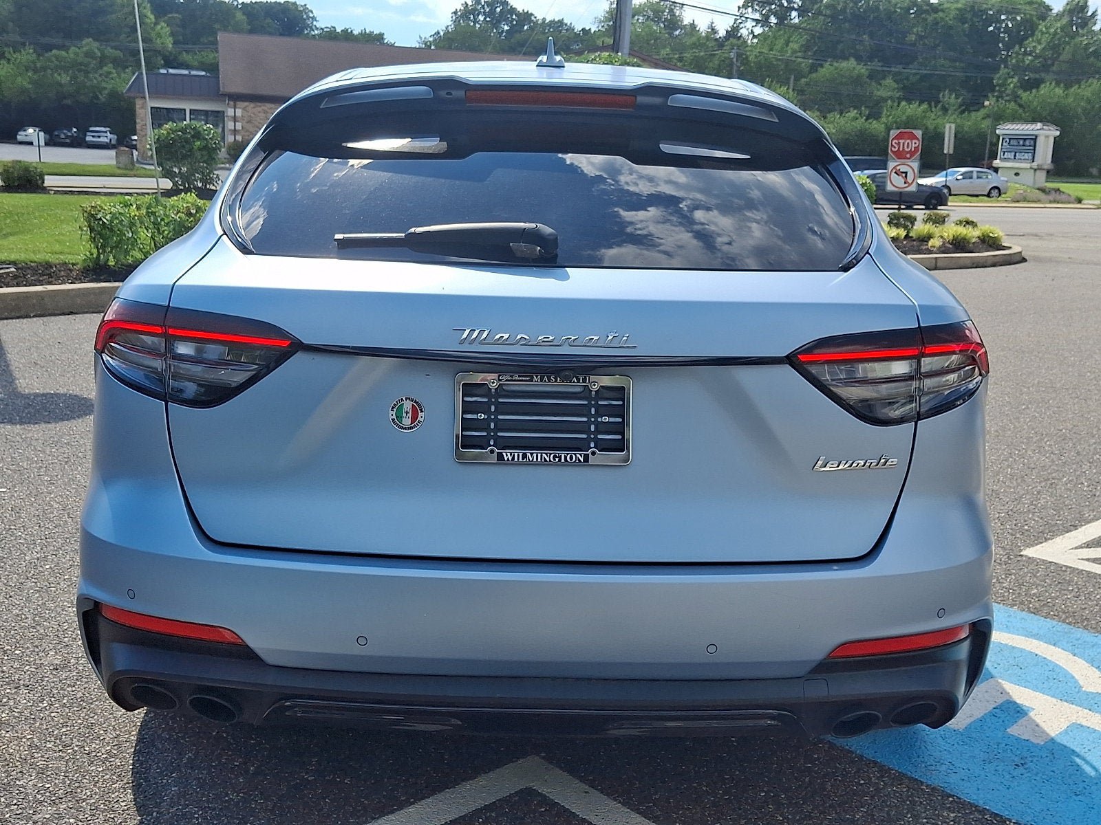 Used 2023 Maserati Levante F Tributo AWD/4WD image 5