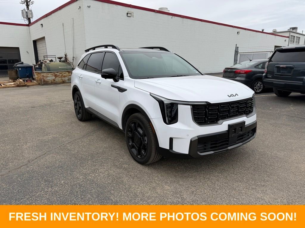 Used 2025 Kia Sorento SX