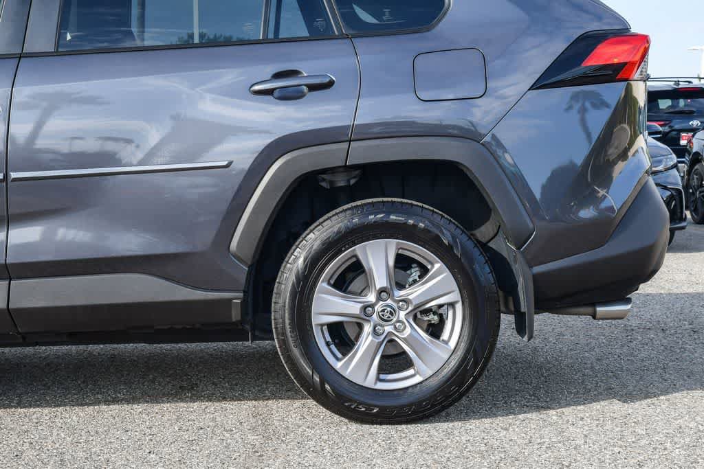 Used 2023 Toyota RAV4 XLE w/ Convenience Package FWD image 11