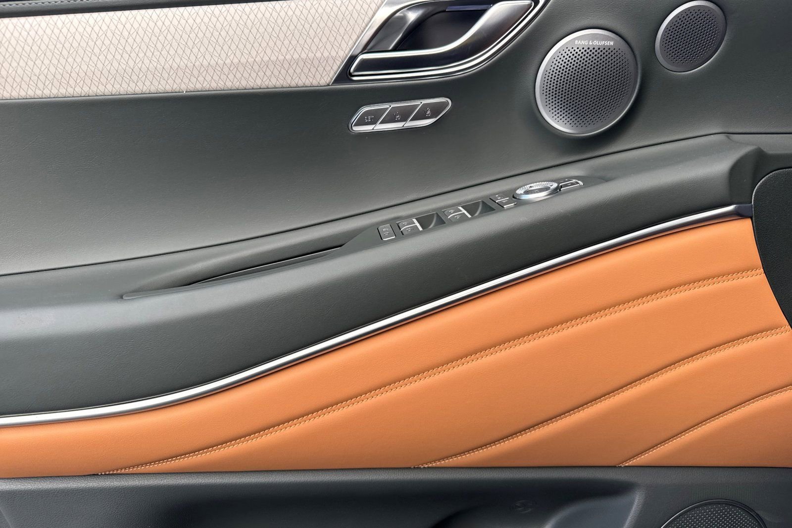 New 2026 Genesis GV80 3.5T Prestige image 12