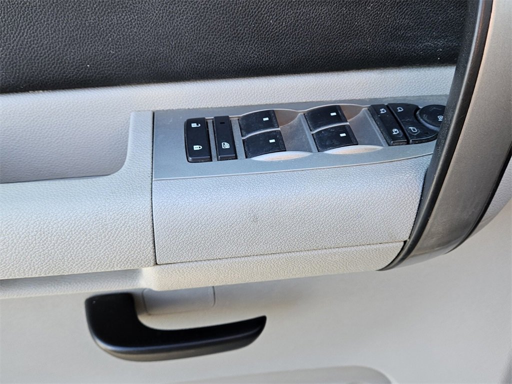 Used 2008 Chevrolet Silverado 2500 LT w/ 2LT Convenience Package image 31