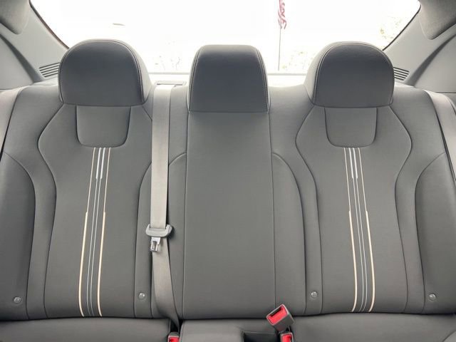 Used 2023 Hyundai Elantra SEL image 26