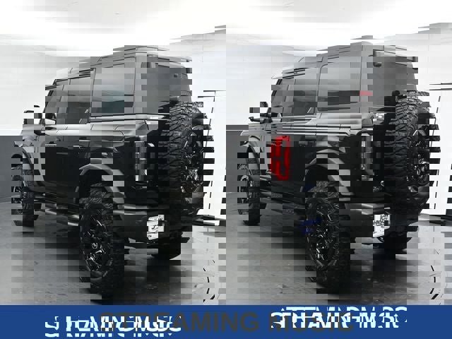 Used 2024 Ford Bronco Wildtrak image 8