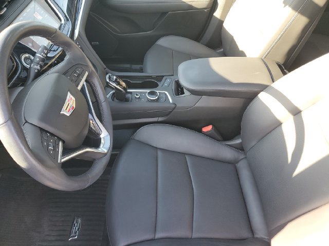 Certified 2024 Cadillac XT6 Premium Luxury w/ LPO, Floor Liner Package AWD/4WD image 12