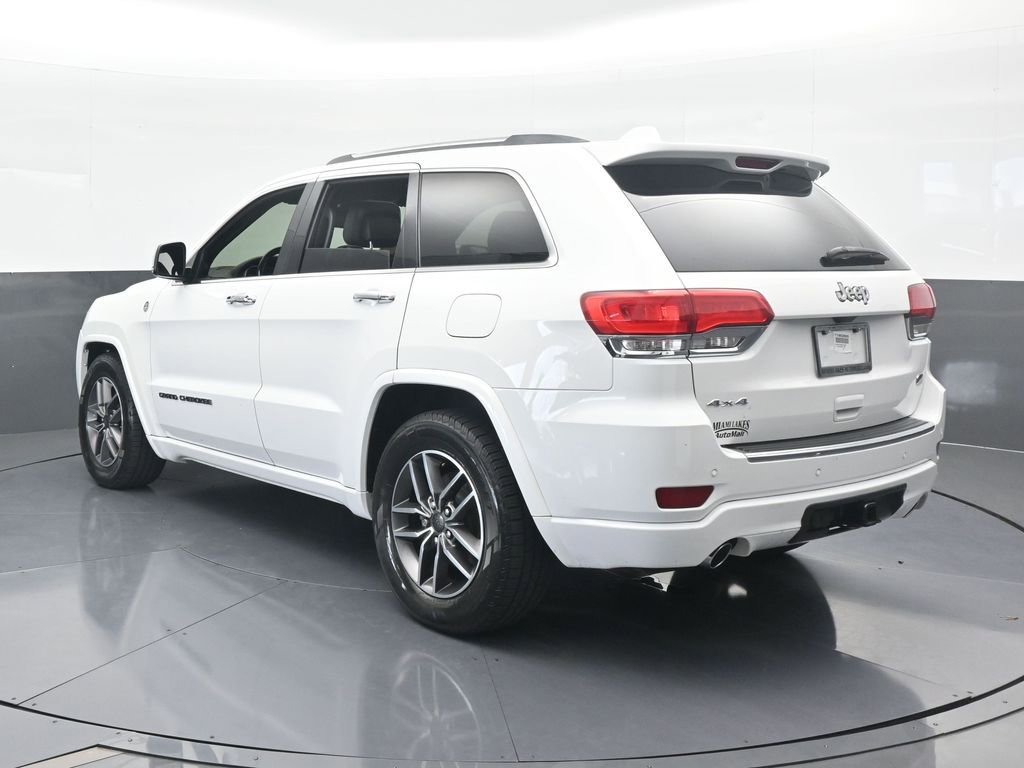 Used 2020 Jeep Grand Cherokee Overland image 4