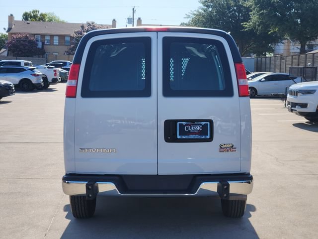Used 2025 GMC Savana 2500 w/ Driver Convenience Package RWD image 12