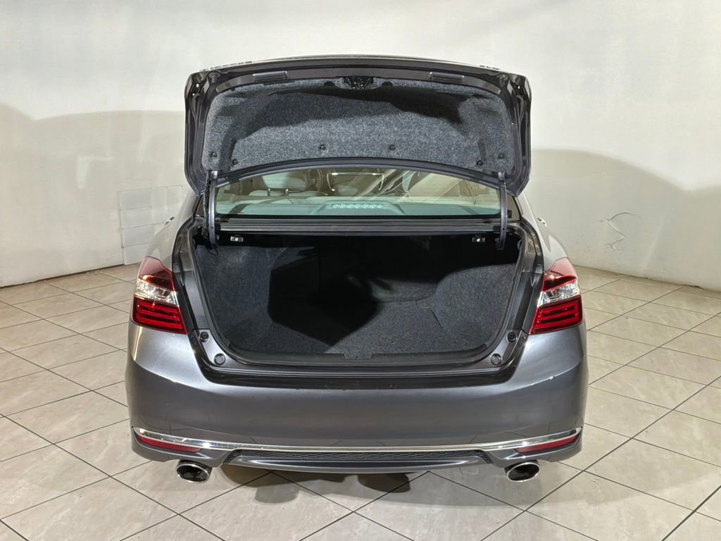 Used 2017 Honda Accord EX-L image 23