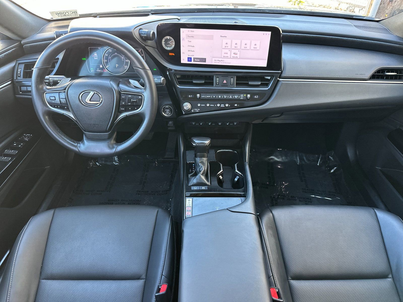 Used 2024 Lexus ES 300h w/ Premium Package image 15