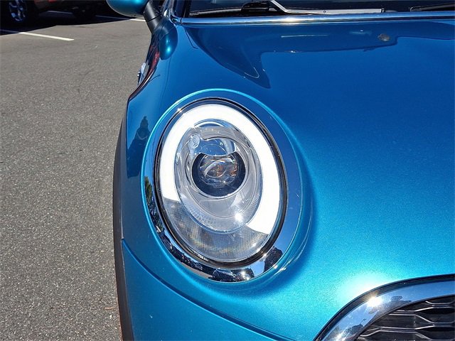 Used 2017 MINI Cooper S image 9