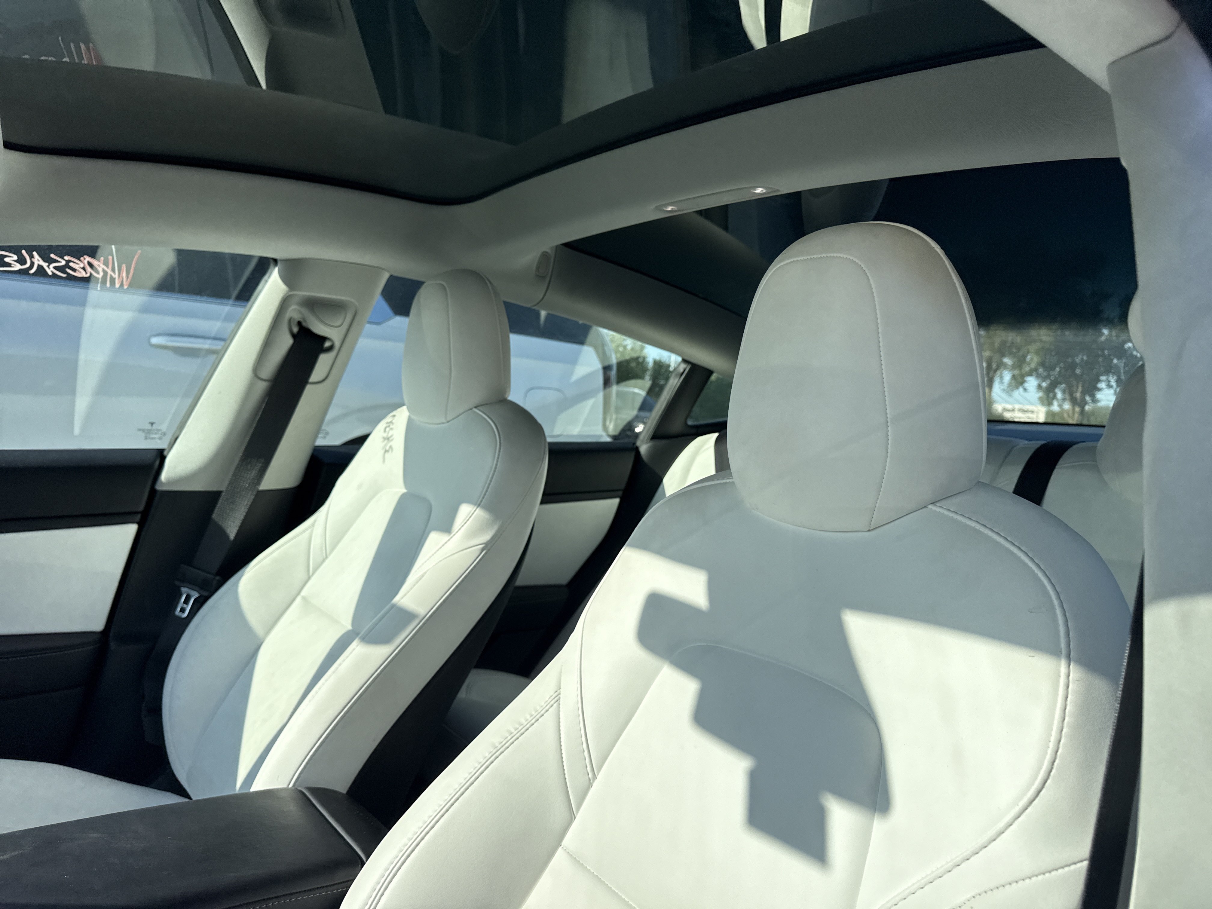 Used 2020 Tesla Model 3 Standard Range RWD image 6