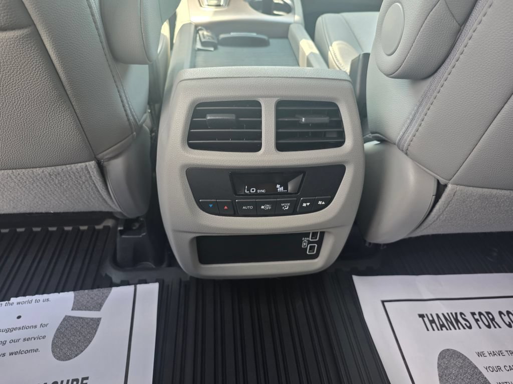 Certified 2021 Honda Pilot Special Edition image 13