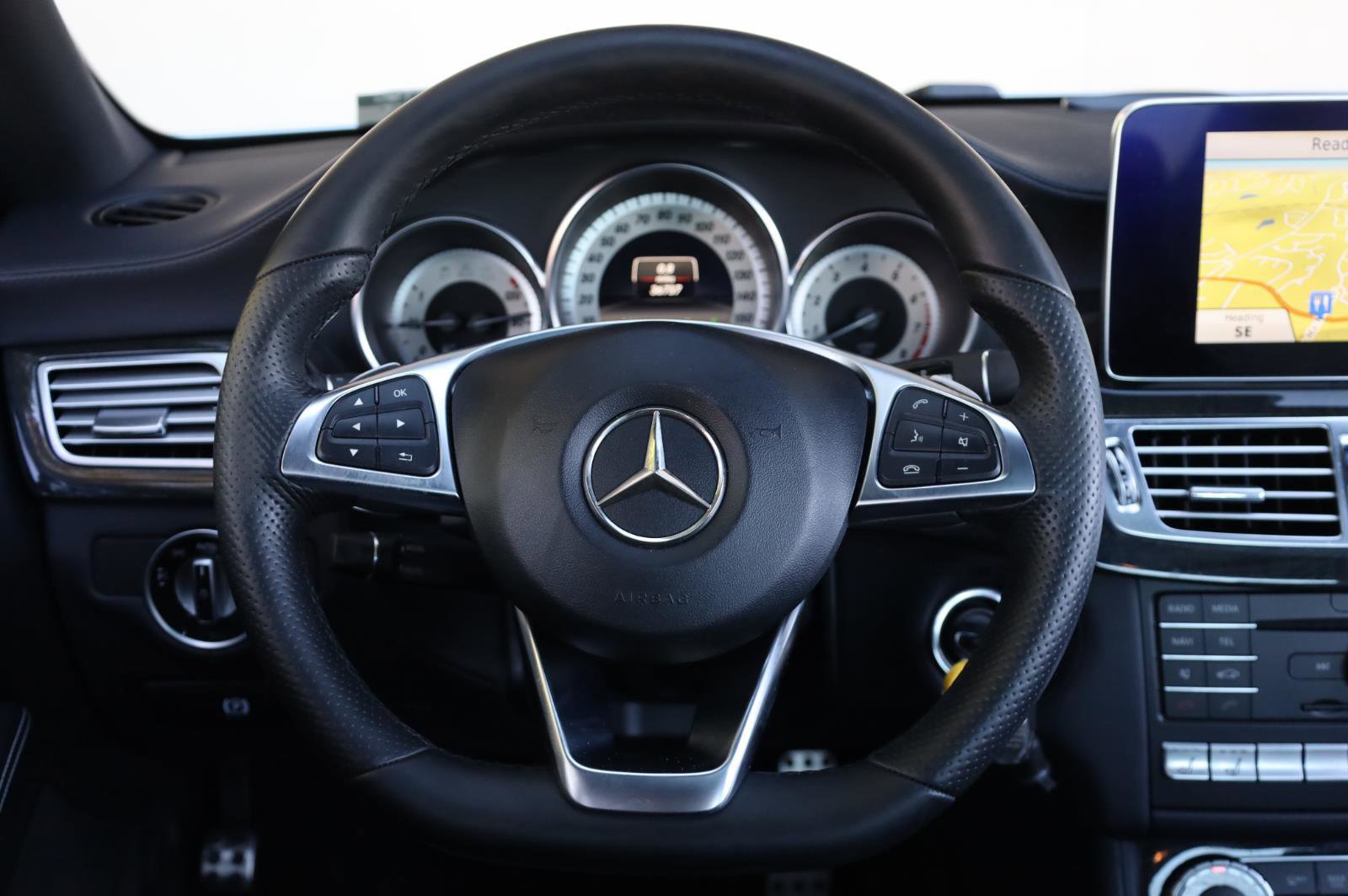 Used 2015 Mercedes-Benz CLS 400 image 30