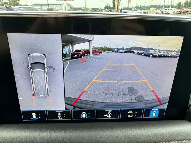 Used 2021 Chevrolet Tahoe High Country image 16