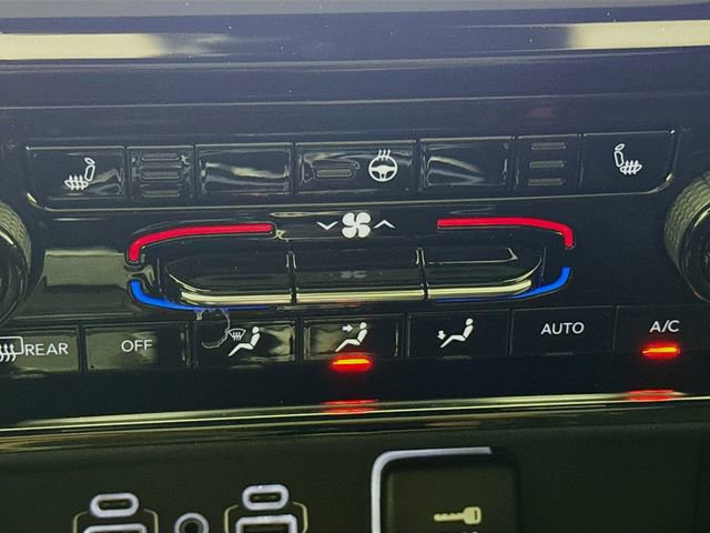 New 2025 Jeep Grand Cherokee L Limited w/ Black Appearance Package image 20