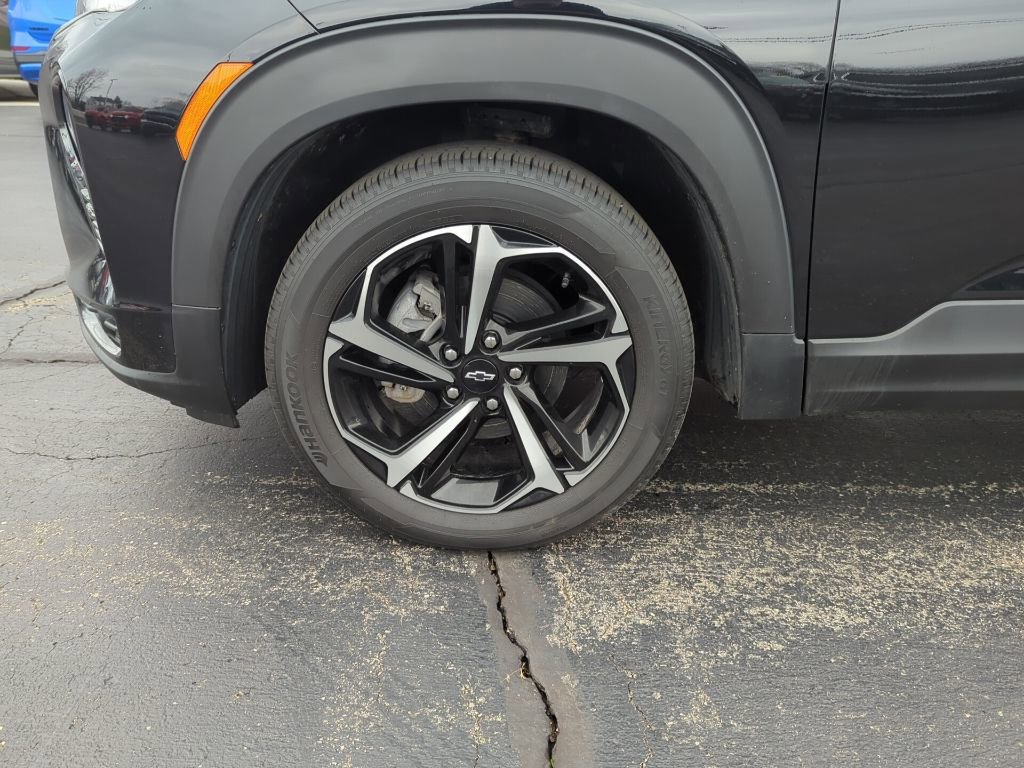Certified 2023 Chevrolet TrailBlazer RS w/ Convenience Package image 15