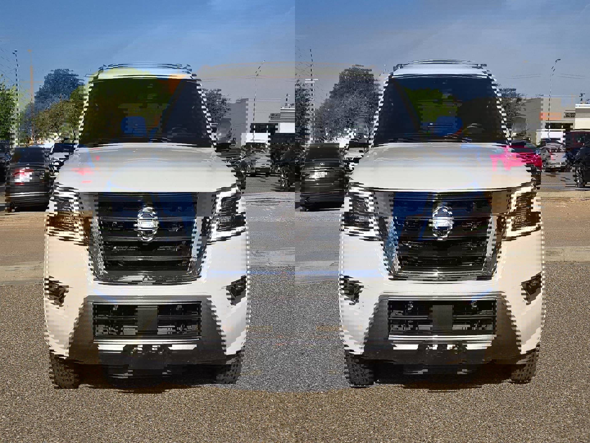 Used 2022 Nissan Armada Platinum w/ Captain's Chairs Package image 10