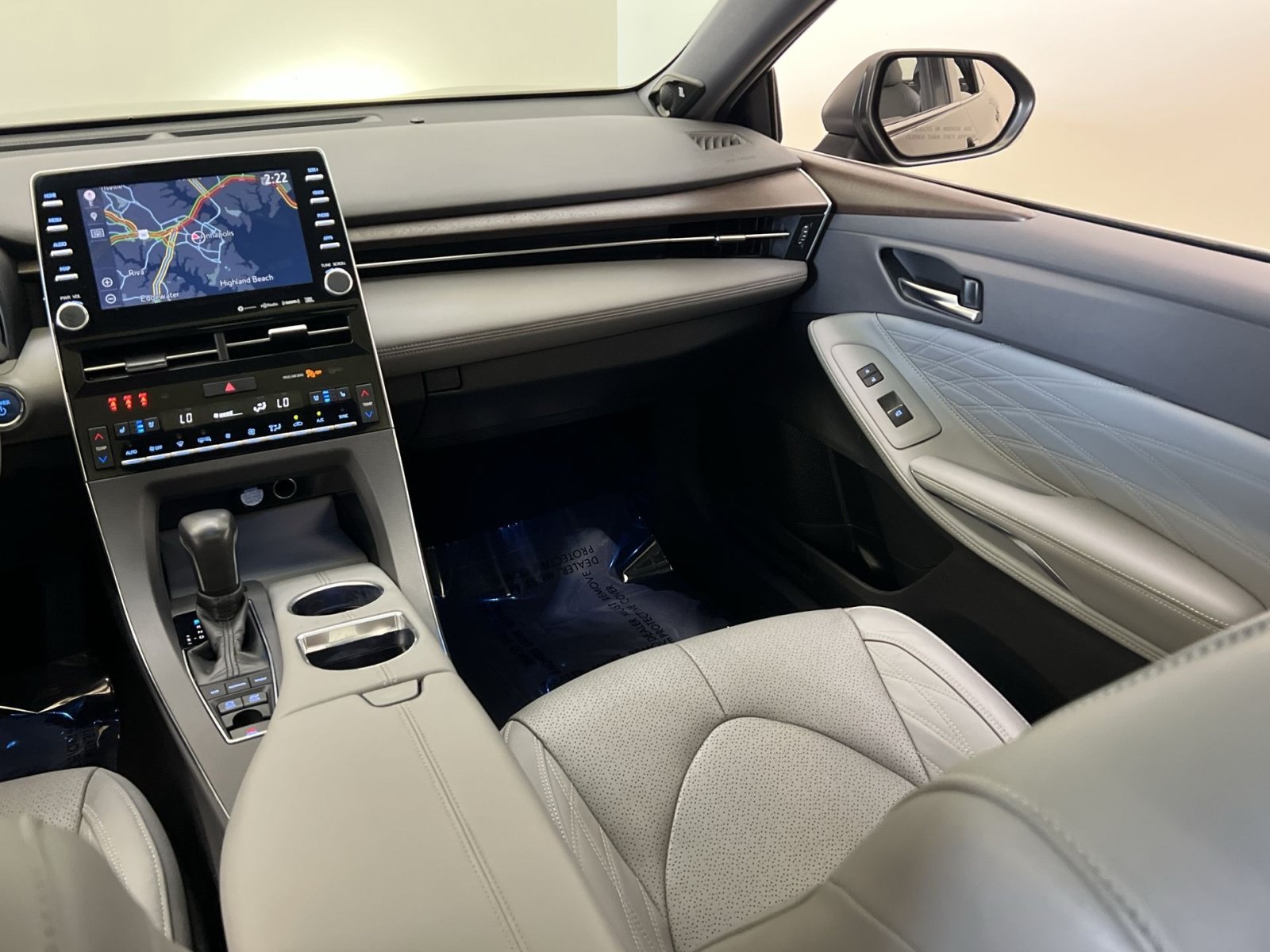 Used 2020 Toyota Avalon Limited w/ Advanced Safety Package FWD image 33