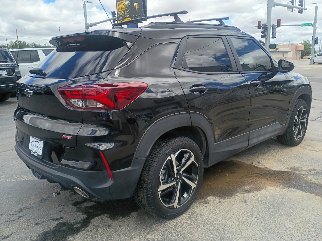 Used 2023 Chevrolet TrailBlazer RS w/ Sun and Liftgate Package AWD/4WD image 6