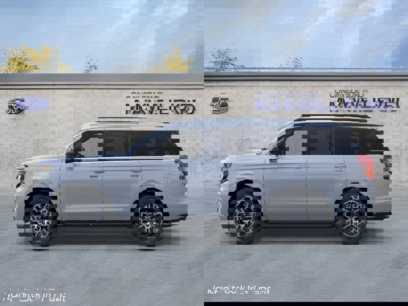 New 2026 Ford Expedition Active RWD image 16