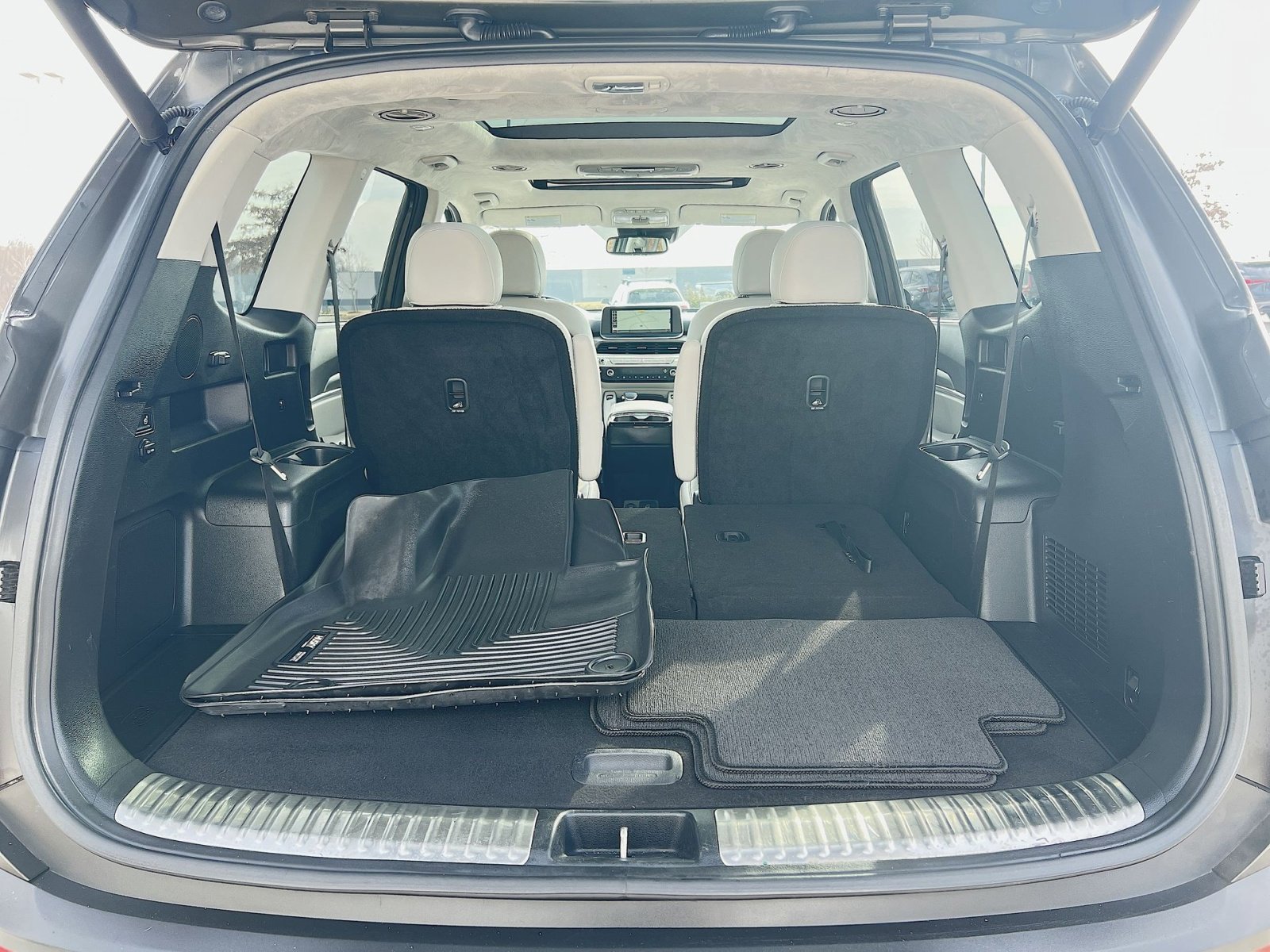 Used 2020 Kia Telluride SX w/ SX Prestige Package image 27