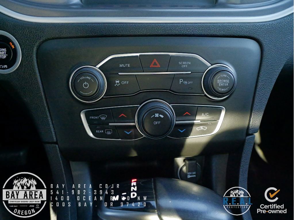 Used 2022 Dodge Charger SXT w/ Leather Interior Group image 17