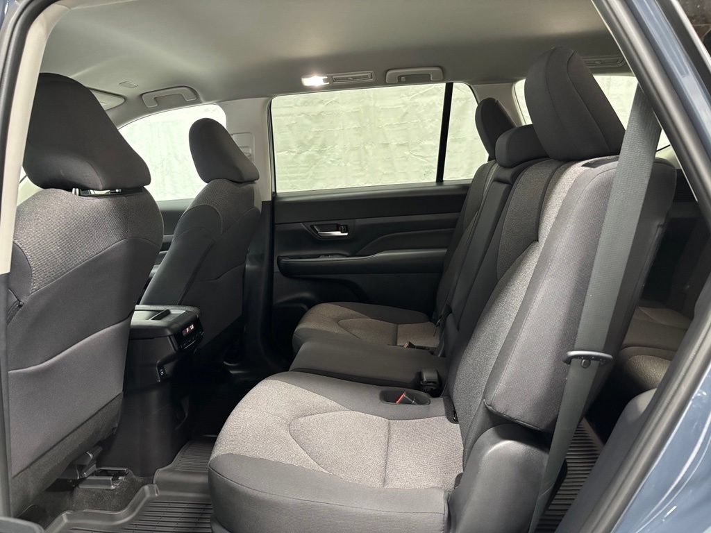 Used 2026 Toyota Grand Highlander AWD image 48