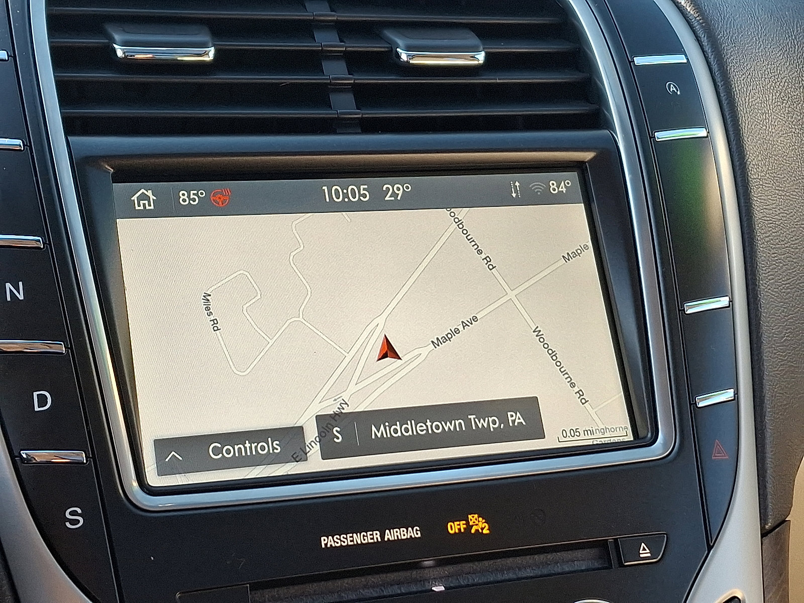 Used 2019 Lincoln Nautilus Select image 17