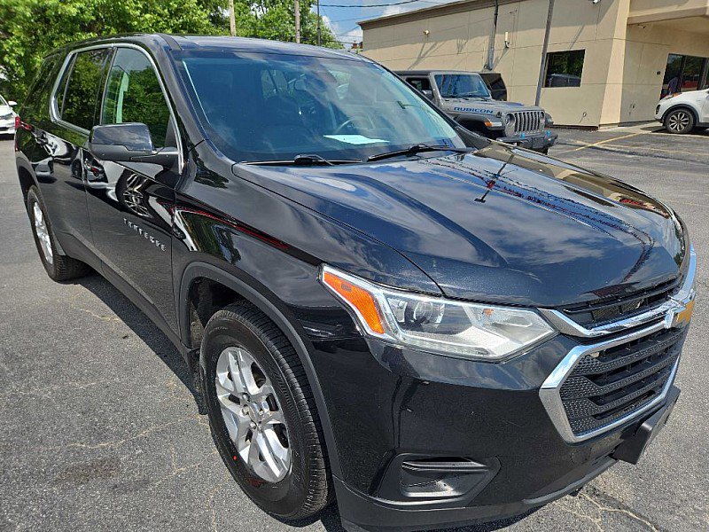 Used 2021 Chevrolet Traverse LS image 7