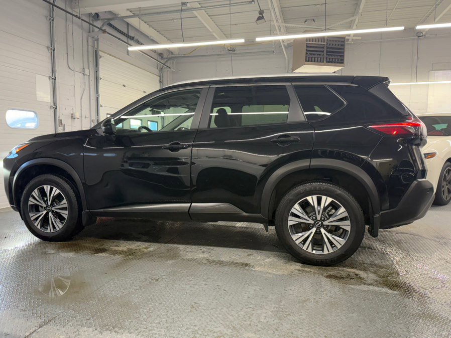 Used 2023 Nissan Rogue SV w/ SV Premium Package image 12