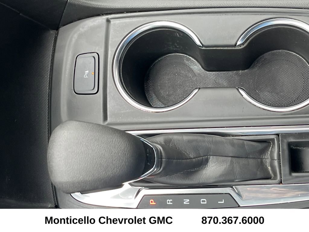 Used 2023 Chevrolet Equinox LT image 19