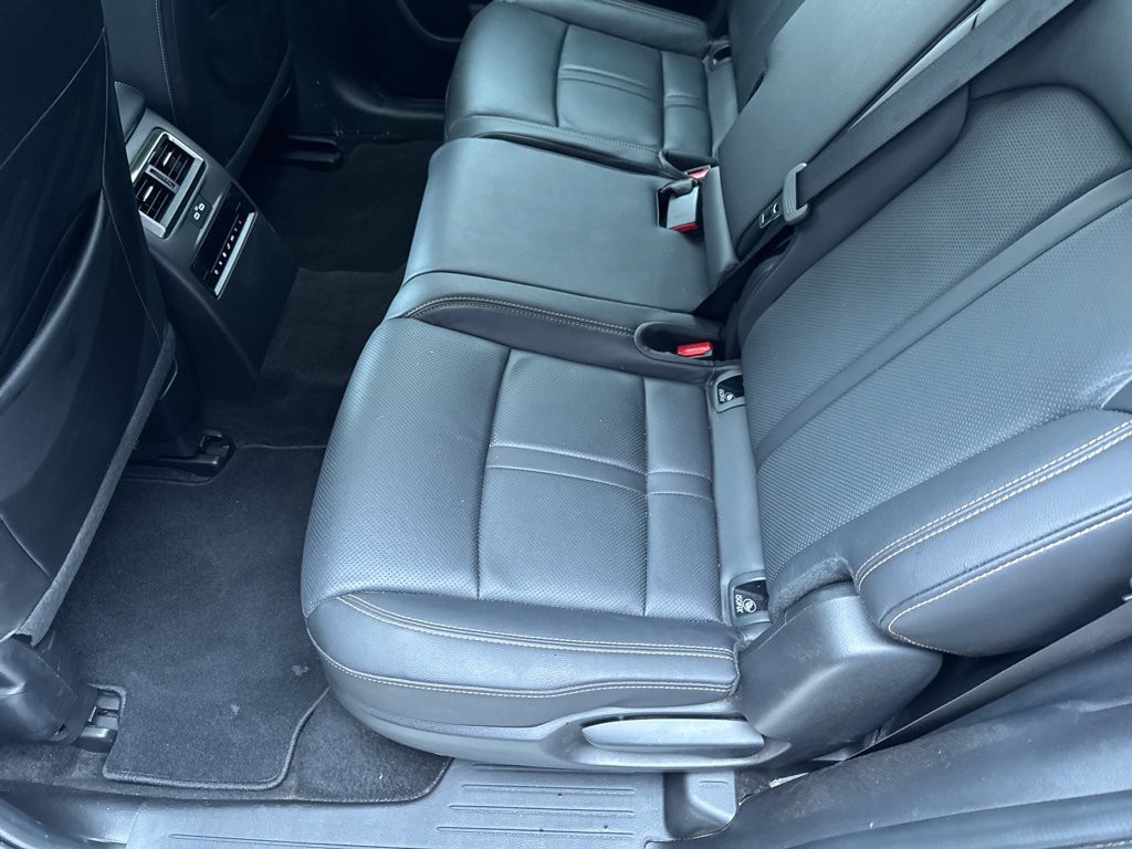 Used 2025 MAZDA CX-70 3.3 Turbo w/ Preferred Package image 14