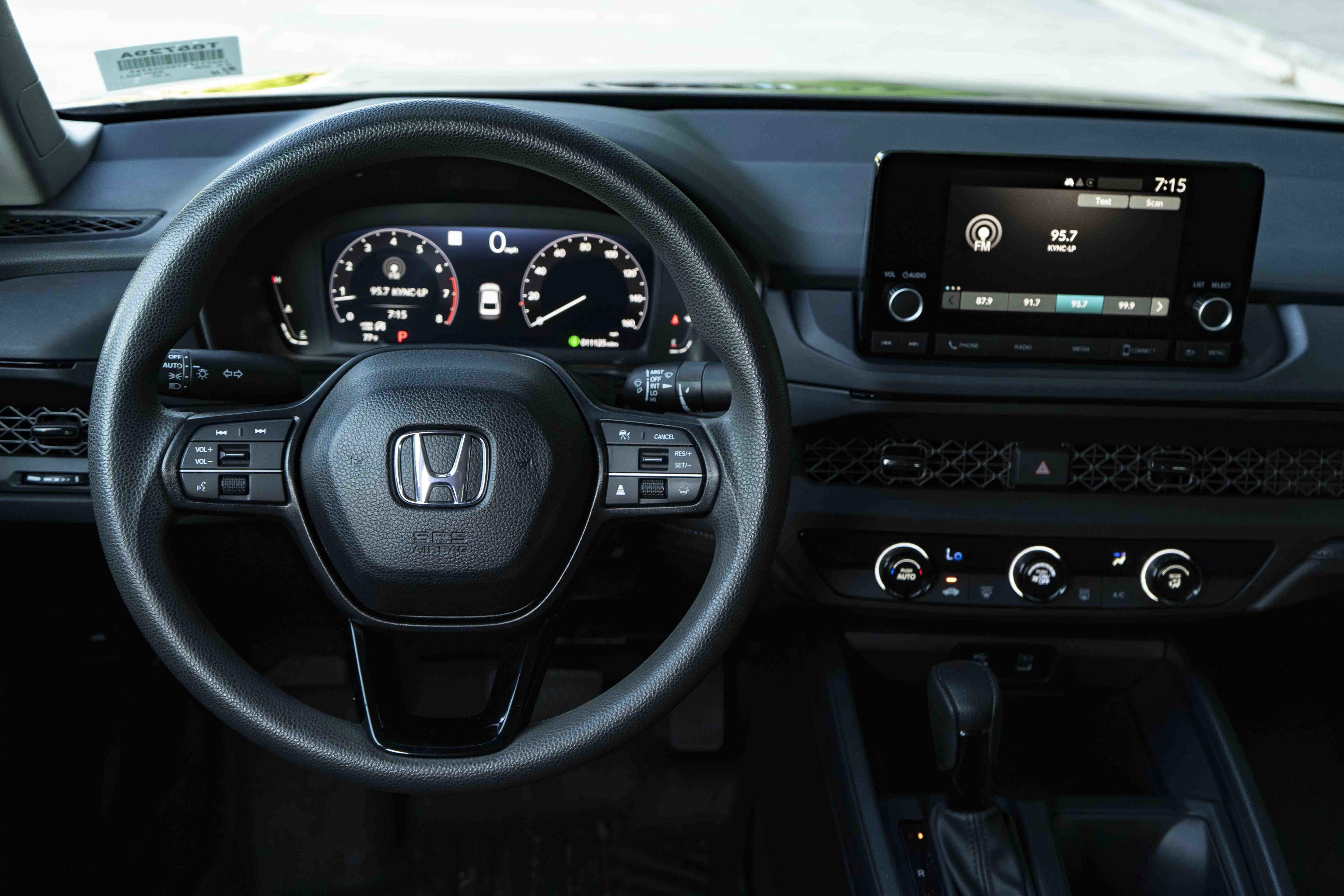 Used 2025 Honda Accord LX image 19
