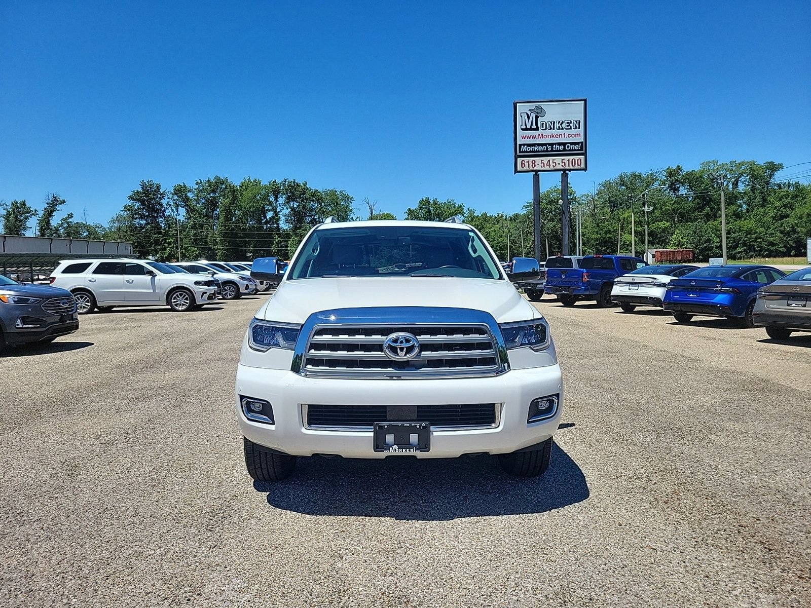 Used 2018 Toyota Sequoia Limited w/ Safety & Convenience Package AWD/4WD image 7
