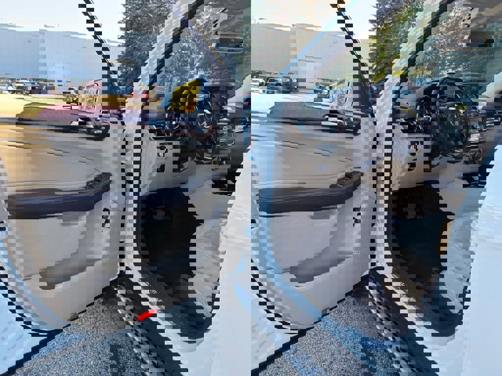 Certified 2019 Mercedes-Benz GLS 450 4MATIC w/ Premium 1 Package image 11